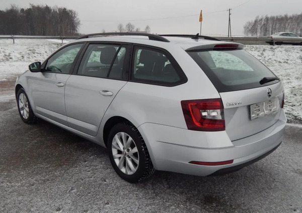 Skoda Octavia cena 45900 przebieg: 153000, rok produkcji 2017 z Ślesin małe 191